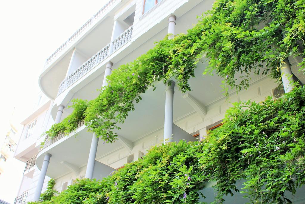 Alibaba https://cdn.alibaba.ir/ostorage/hotel/images/EDA0A0EA/A8B539CFF6A1D5ED376CD06381A9752E.jpg
