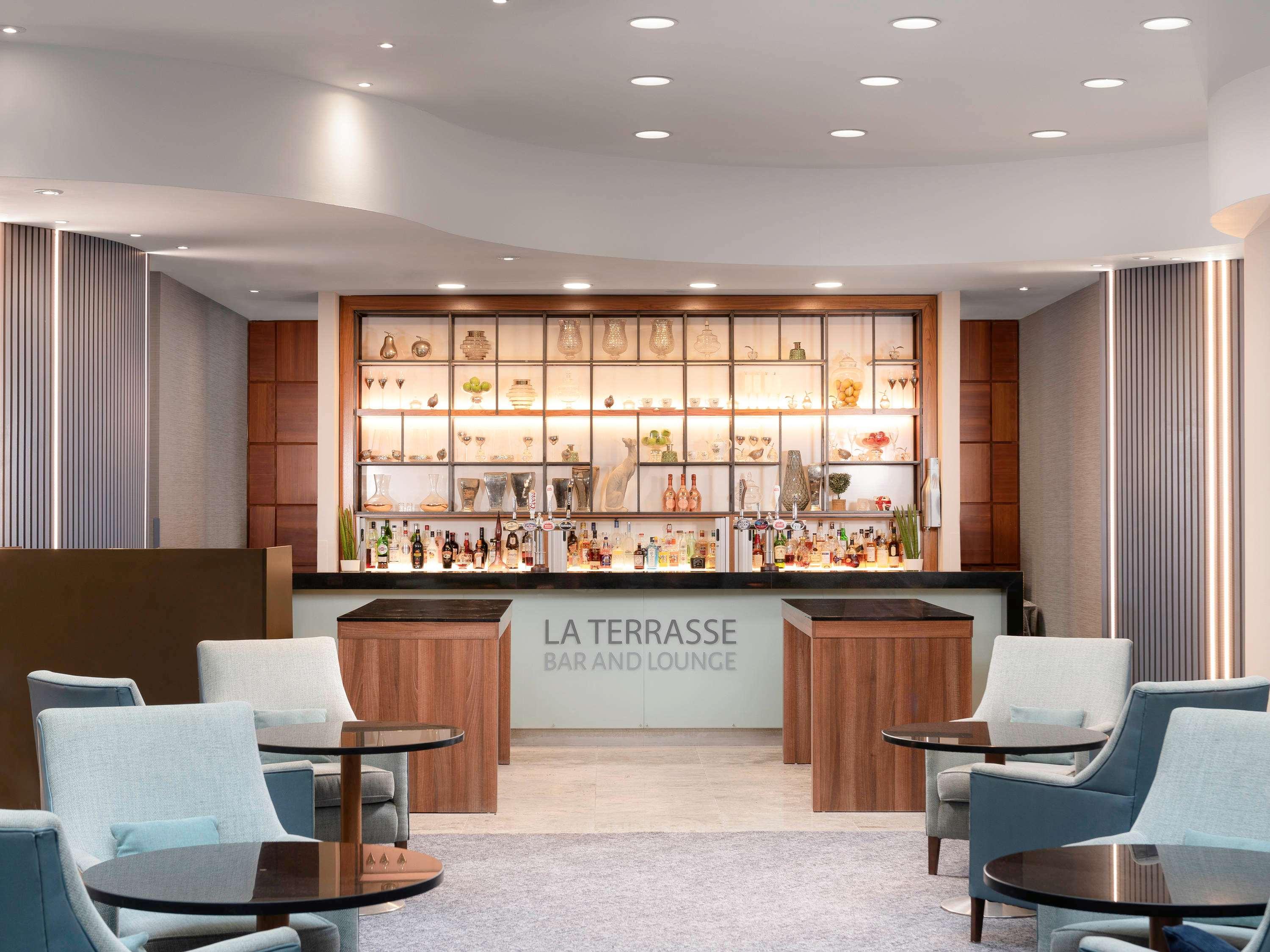 هتل Sofitel London Gatwick Crawley