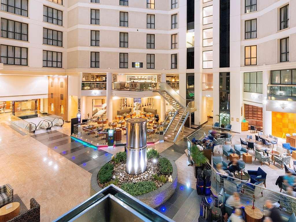 هتل Sofitel London Gatwick Crawley