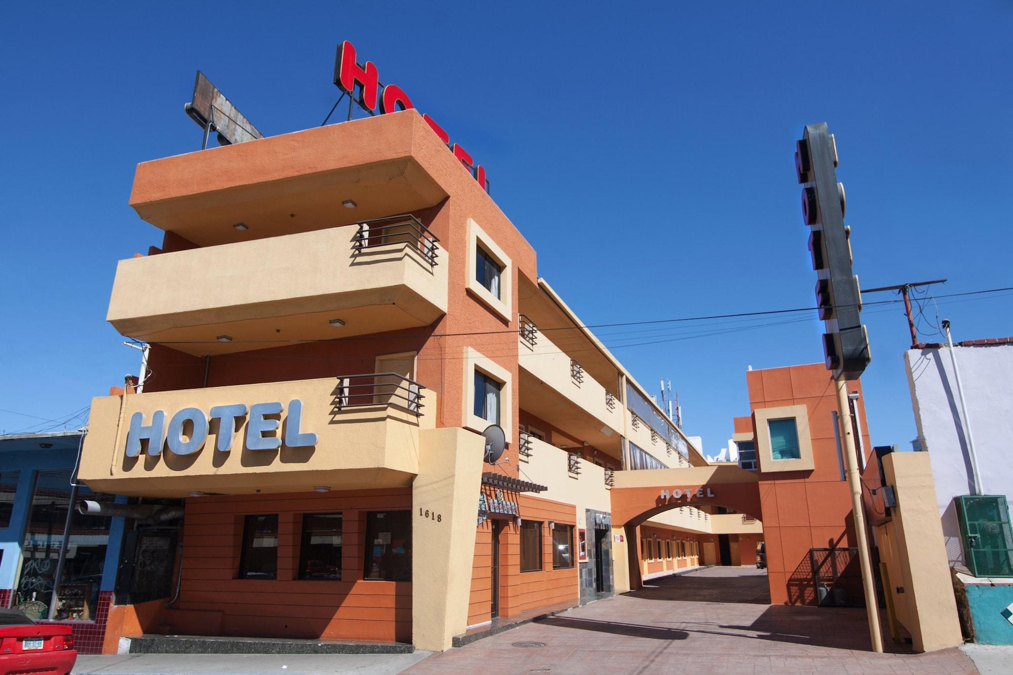 هتل Hotel Aqua Rio یجوانا