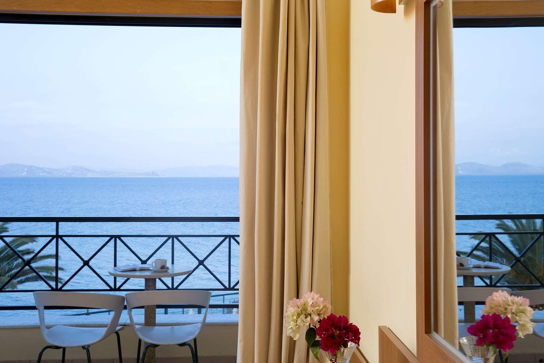 تصاویر Hotel Ramada Attica Riviera 