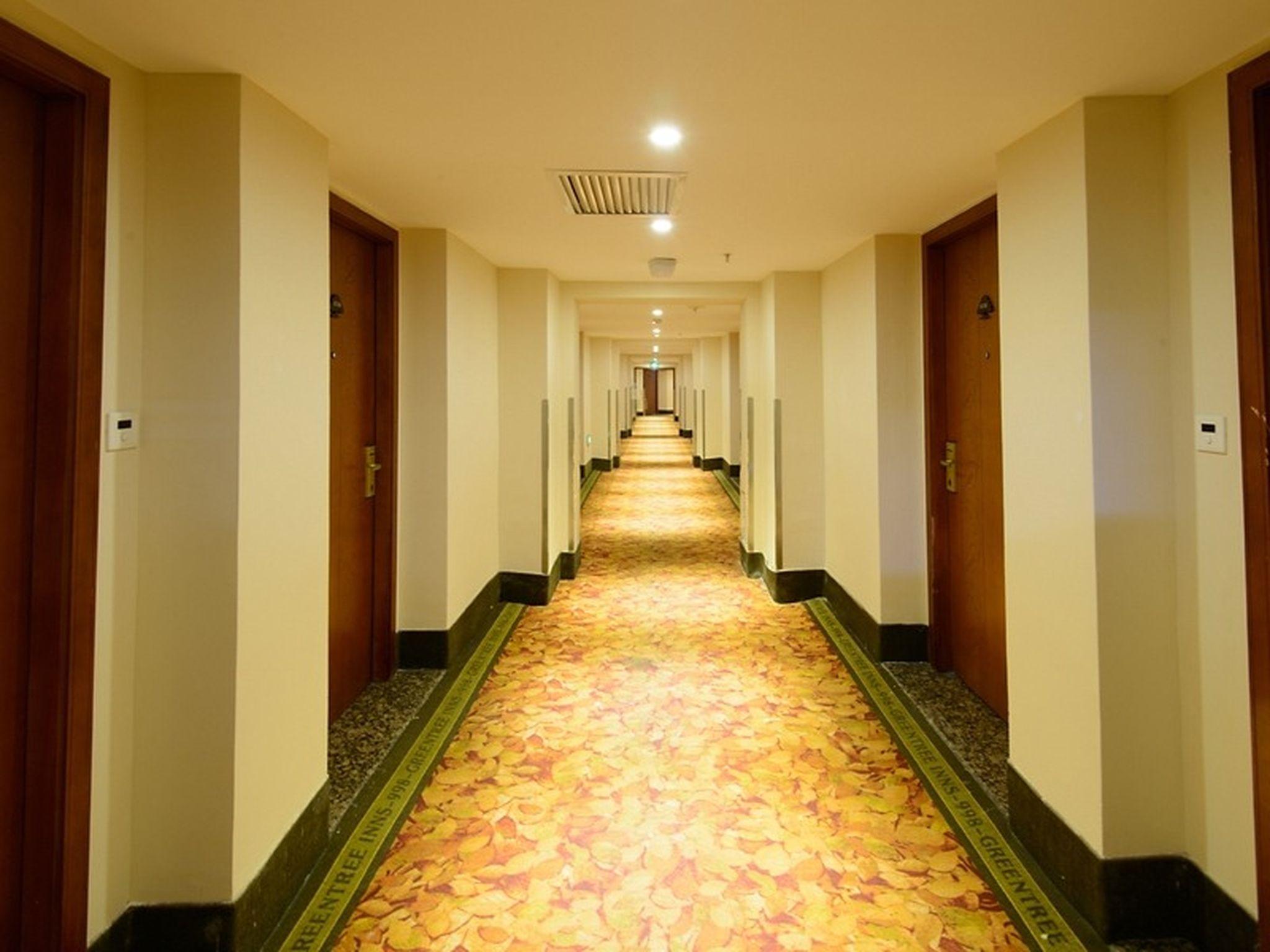 Alibaba https://cdn.alibaba.ir/ostorage/hotel/images/EF796FDA/0F42A71E5693CD0117740AAC9EDB2156.jpg