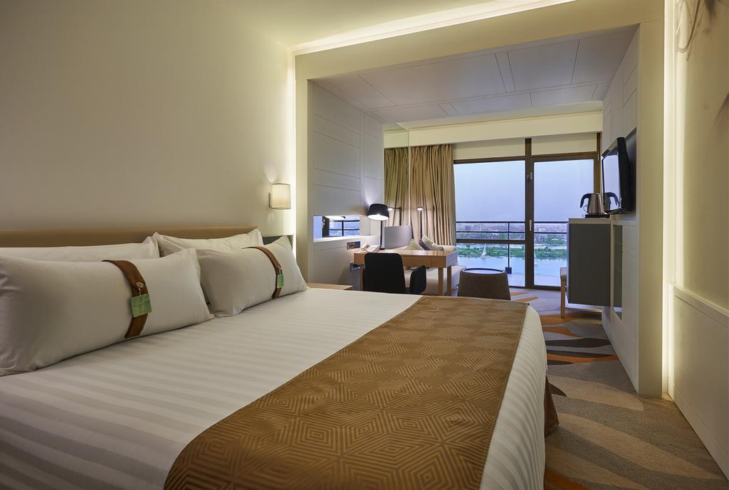 هتل Holiday Inn Cairo Maadi قاهره