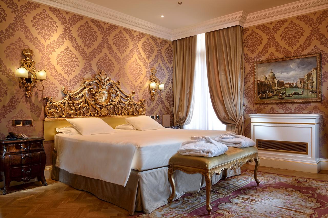 هتل Hotel Ai Reali di Venezia ونیز