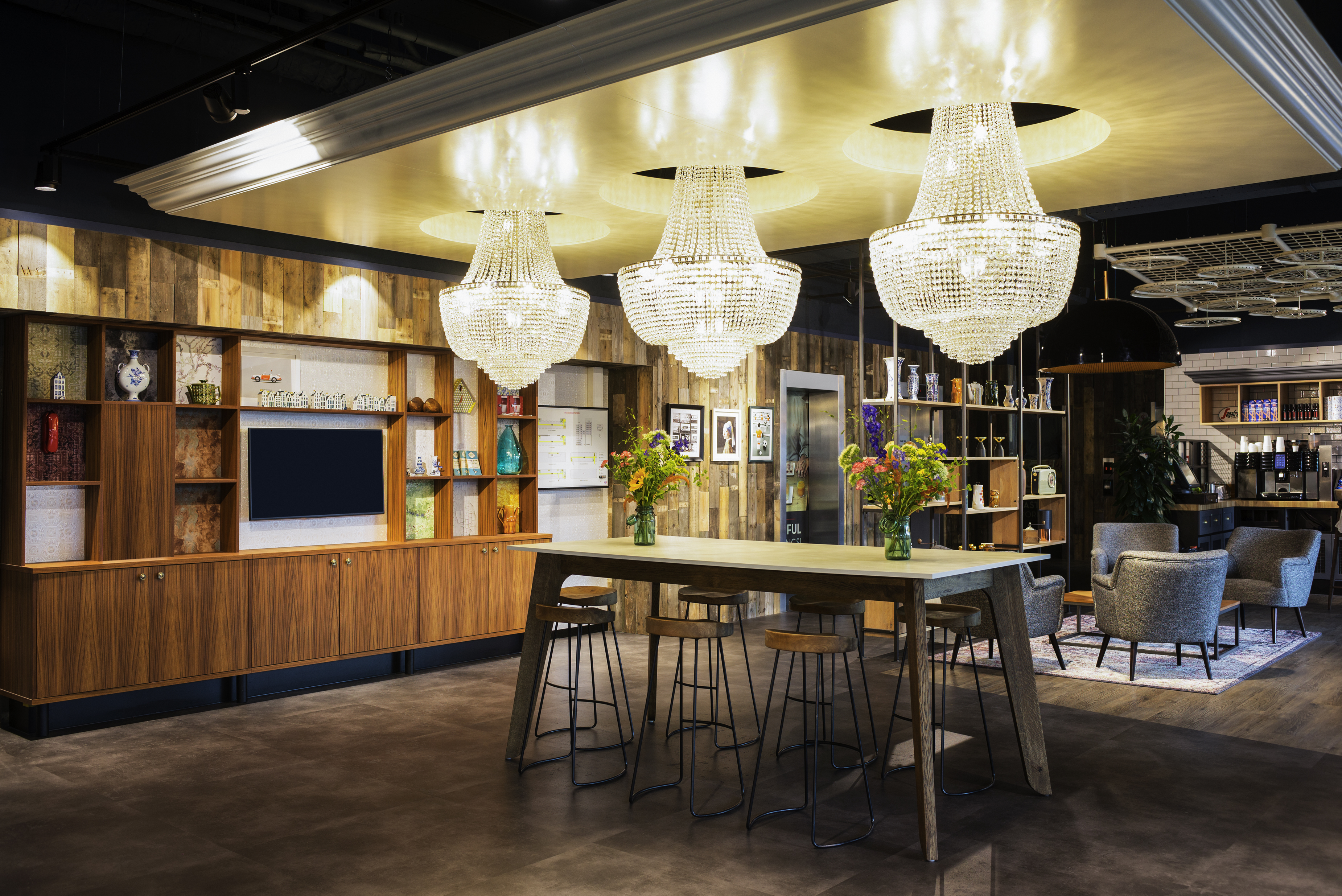 Alibaba https://cdn.alibaba.ir/ostorage/hotel/images/F00CA118/DFACCD2CB9CC2B828D38AA64F397639A.jpg