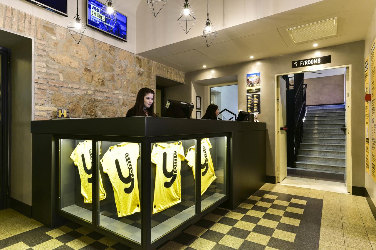 هتل YellowSquare Roma رم