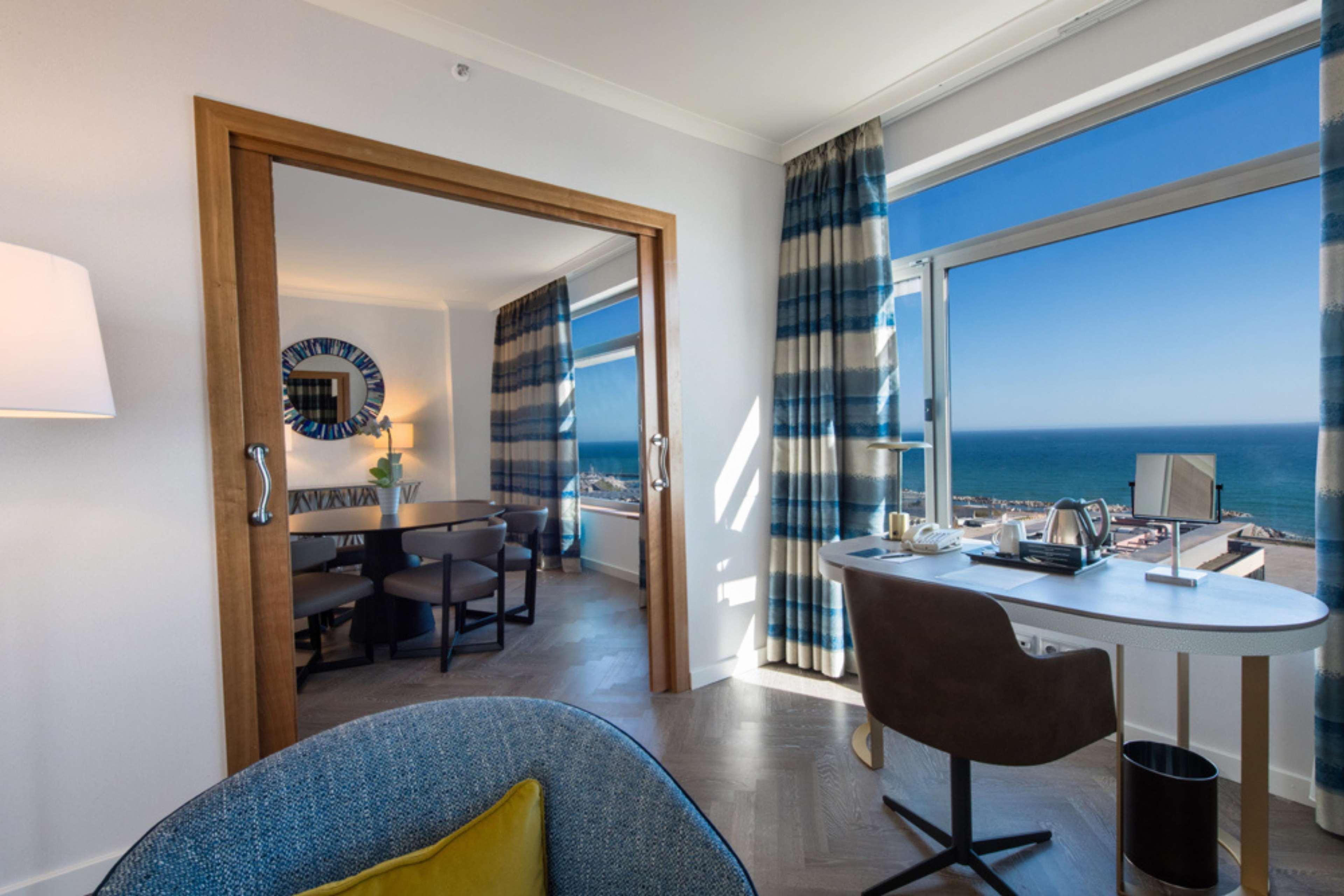 هتل Hilton Diagonal Mar Barcelona بارسلونا