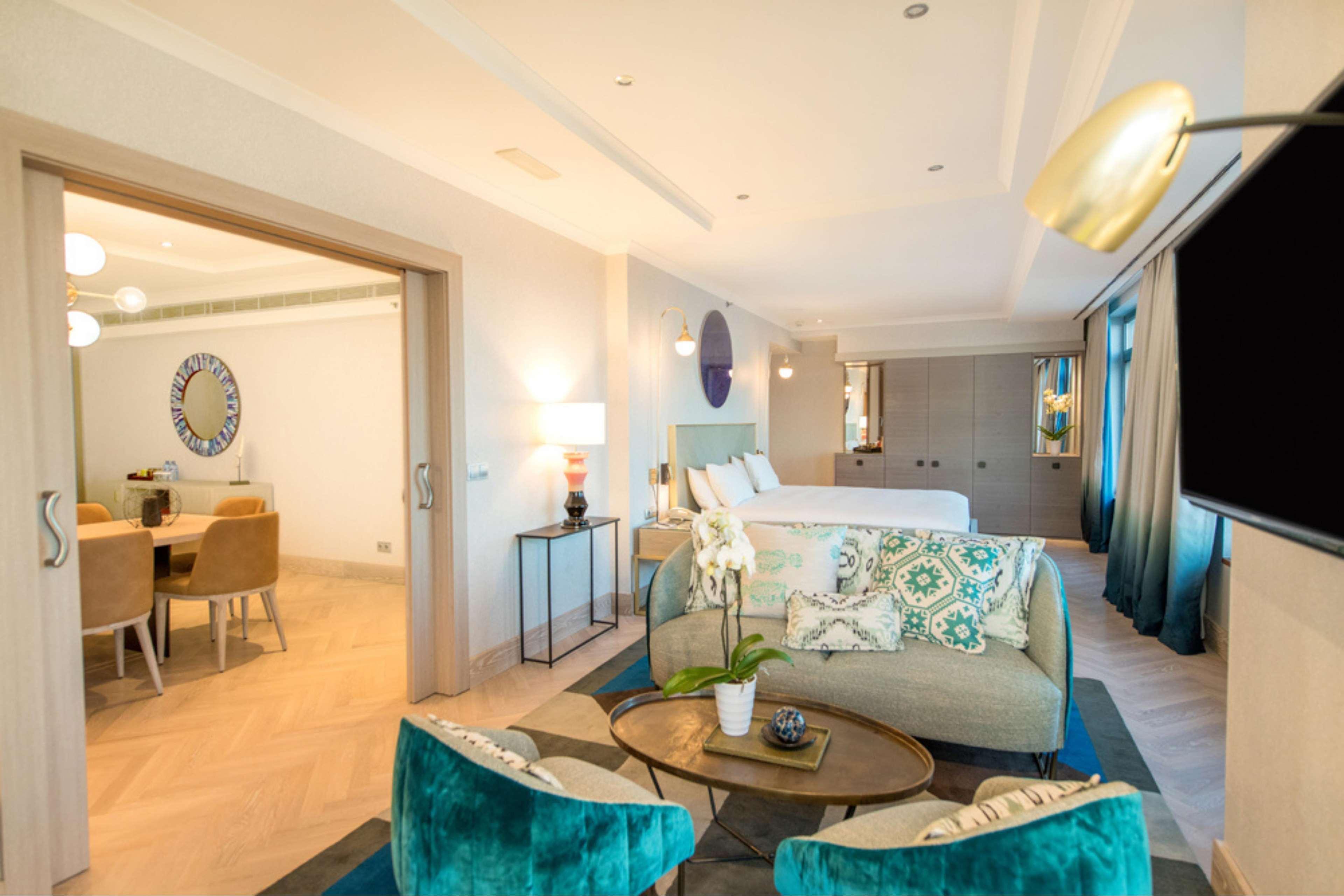 هتل Hilton Diagonal Mar Barcelona بارسلونا