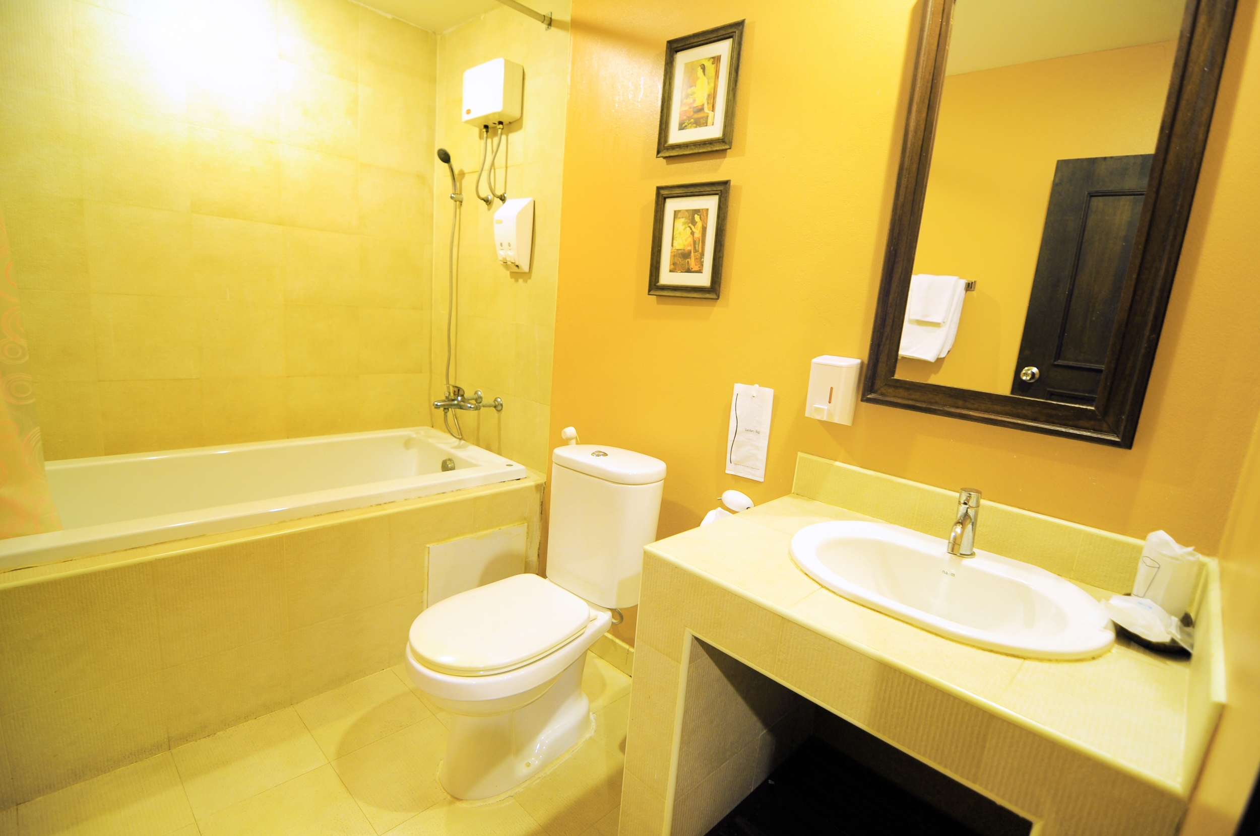 هتل Baan Sukhumvit Soi 20 بانگکوک