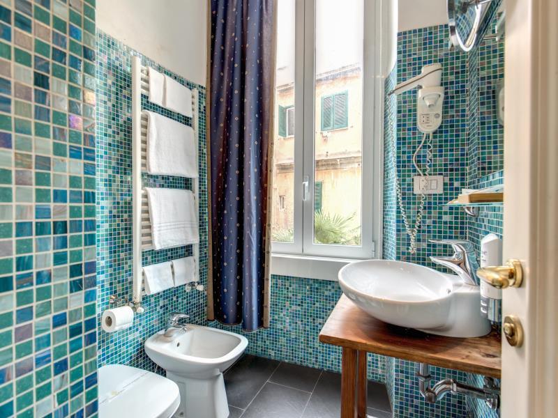 تصاویر Hotel The Rome Suite