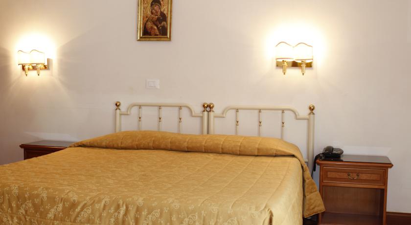 هتل Hotel San Giusto رم