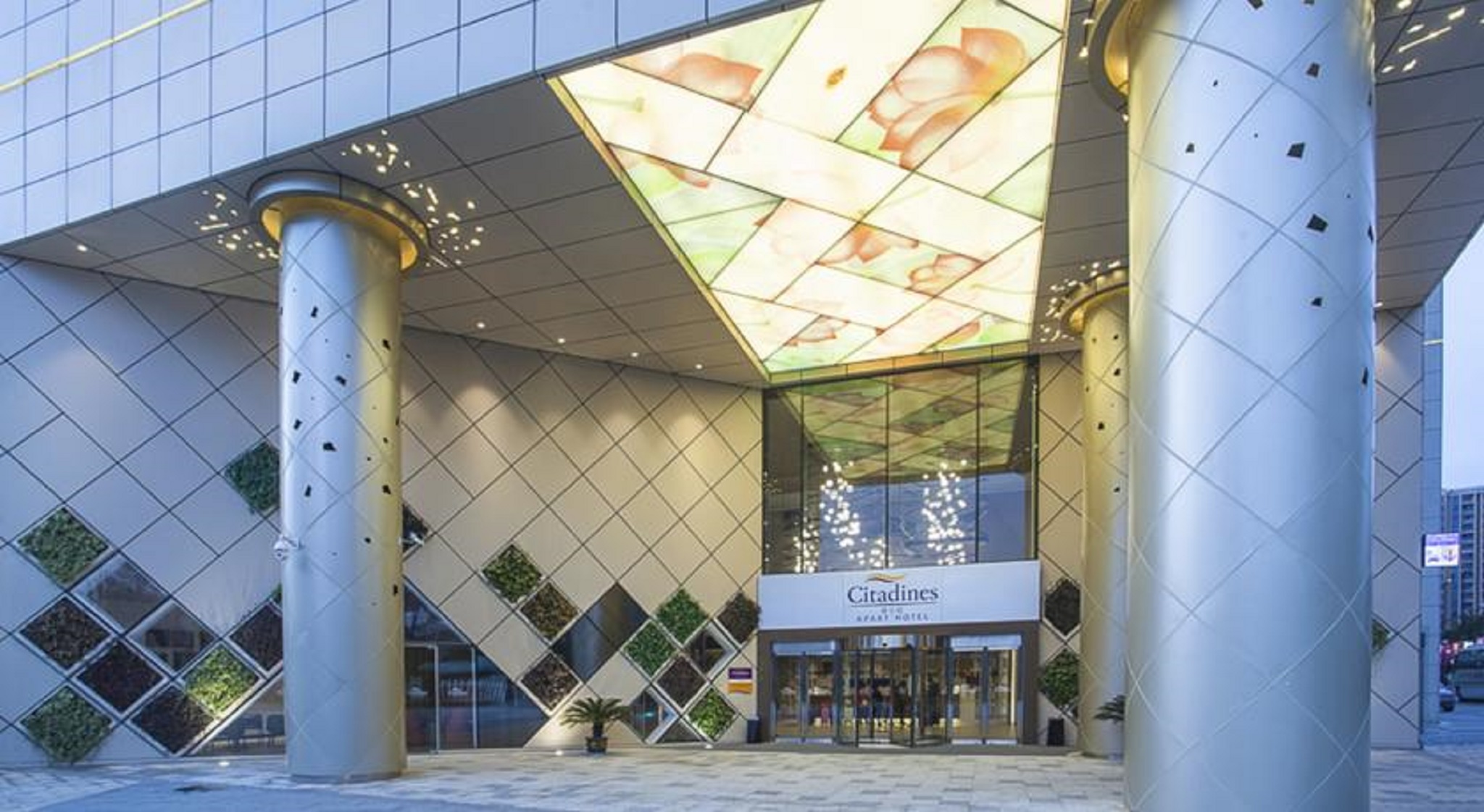 هتل Citadines Intime City Hangzhou Hangzhou