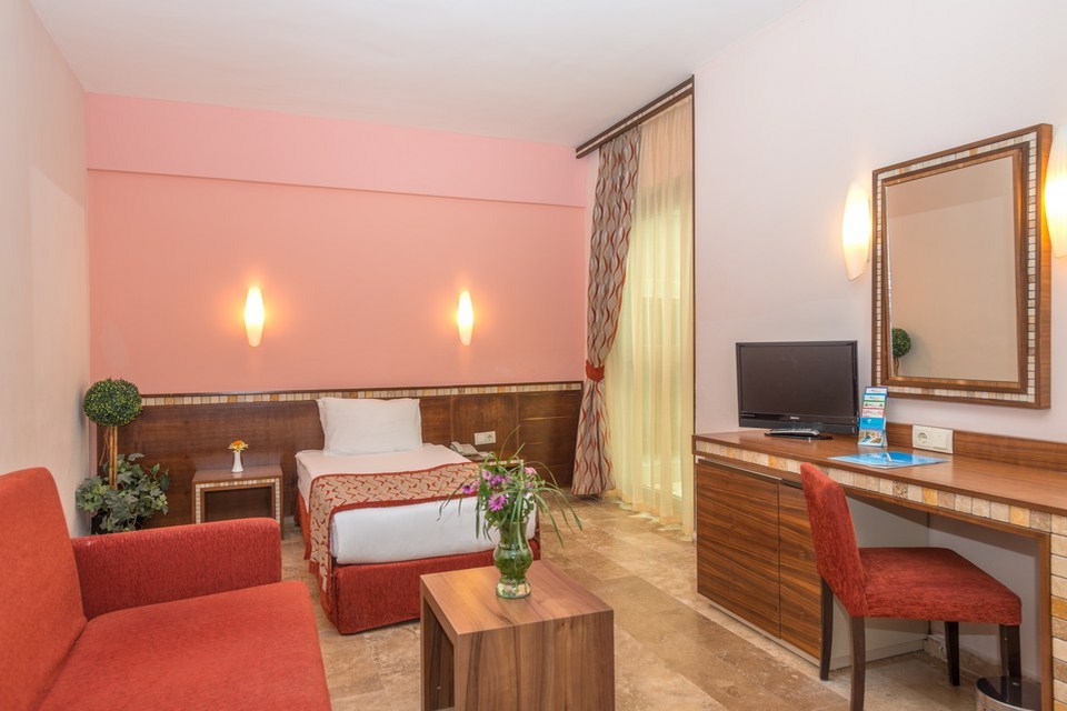 هتل Royal Atlantis Beach Manavgat