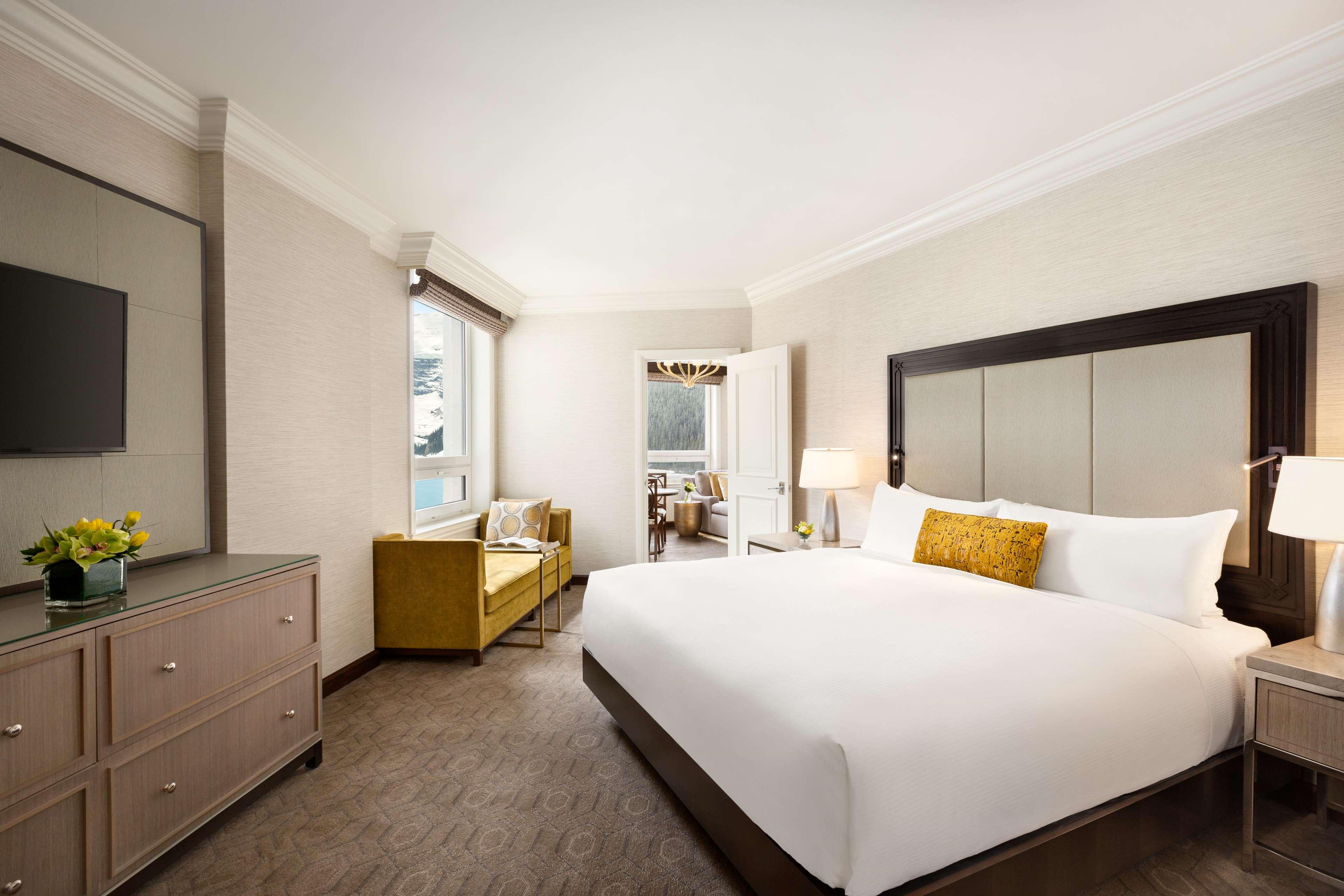 هتل Fairmont Château Lake Louise Lake Louise Village