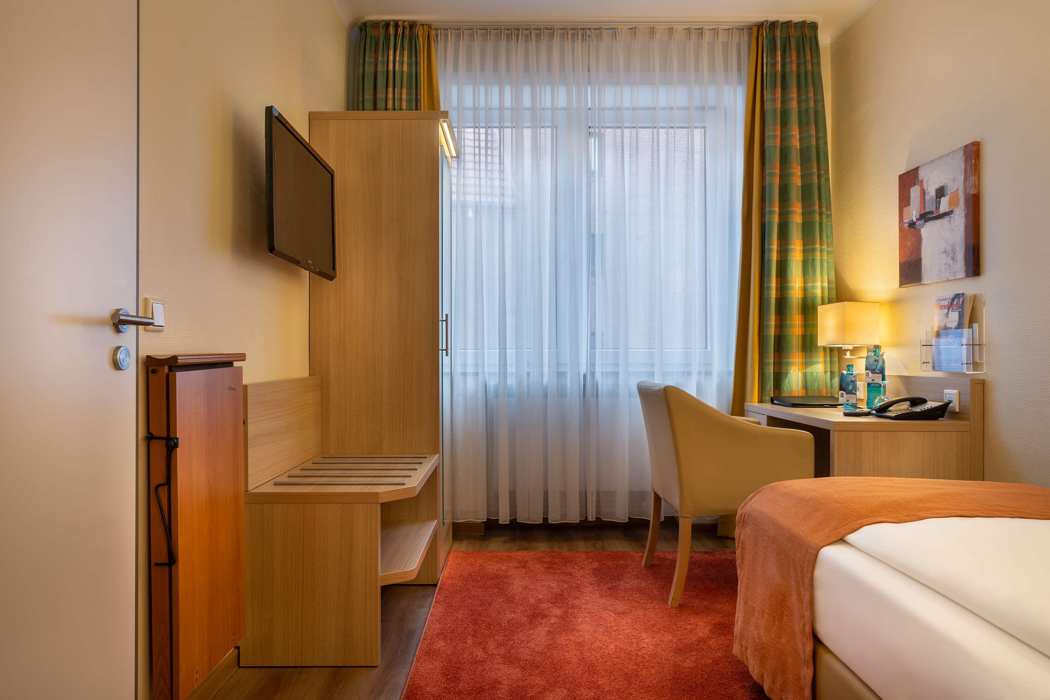 هتل Select Hotel Tiefenthal Hamburg هامبورگ