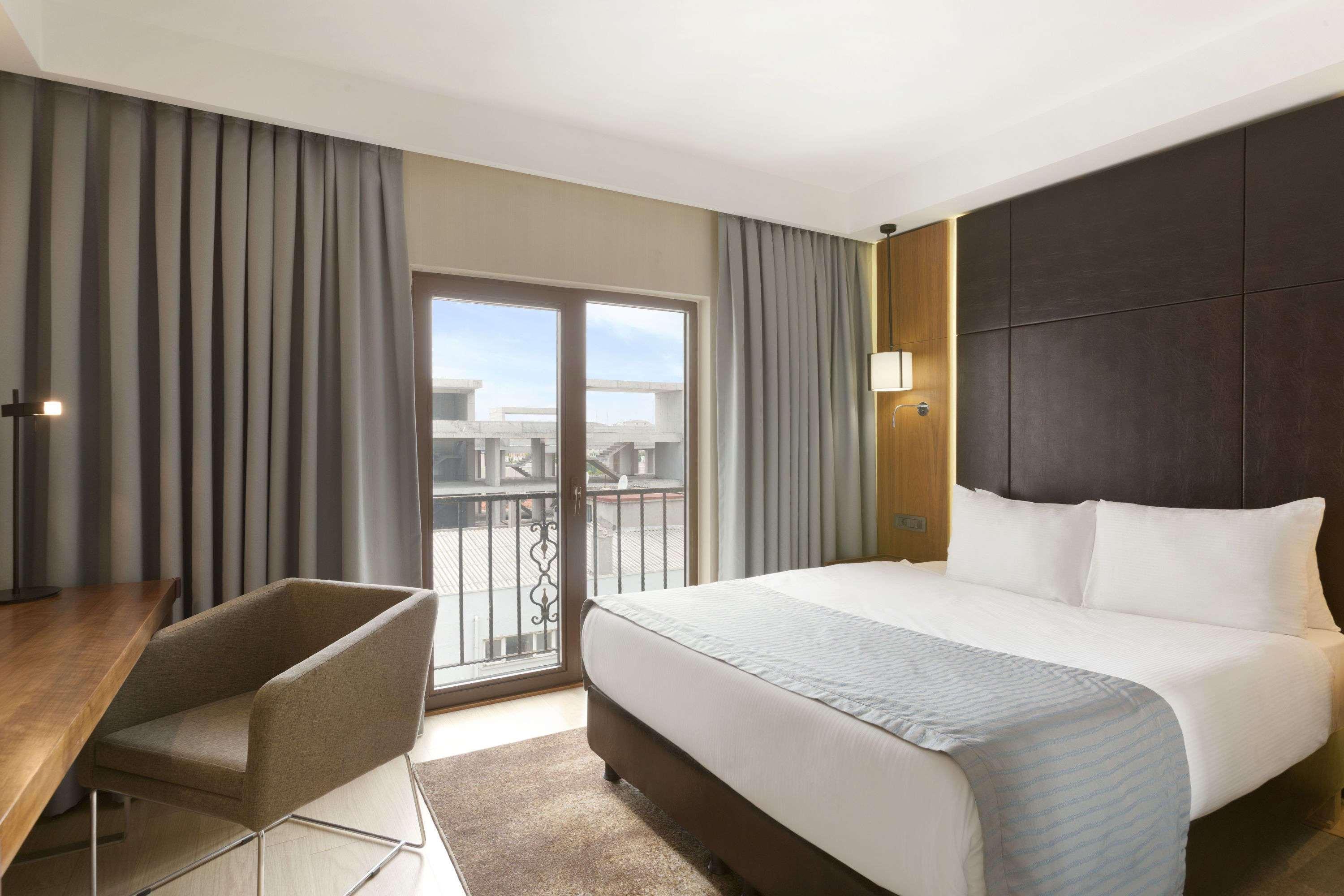 هتل Ramada by Wyndham Istanbul Florya استانبول