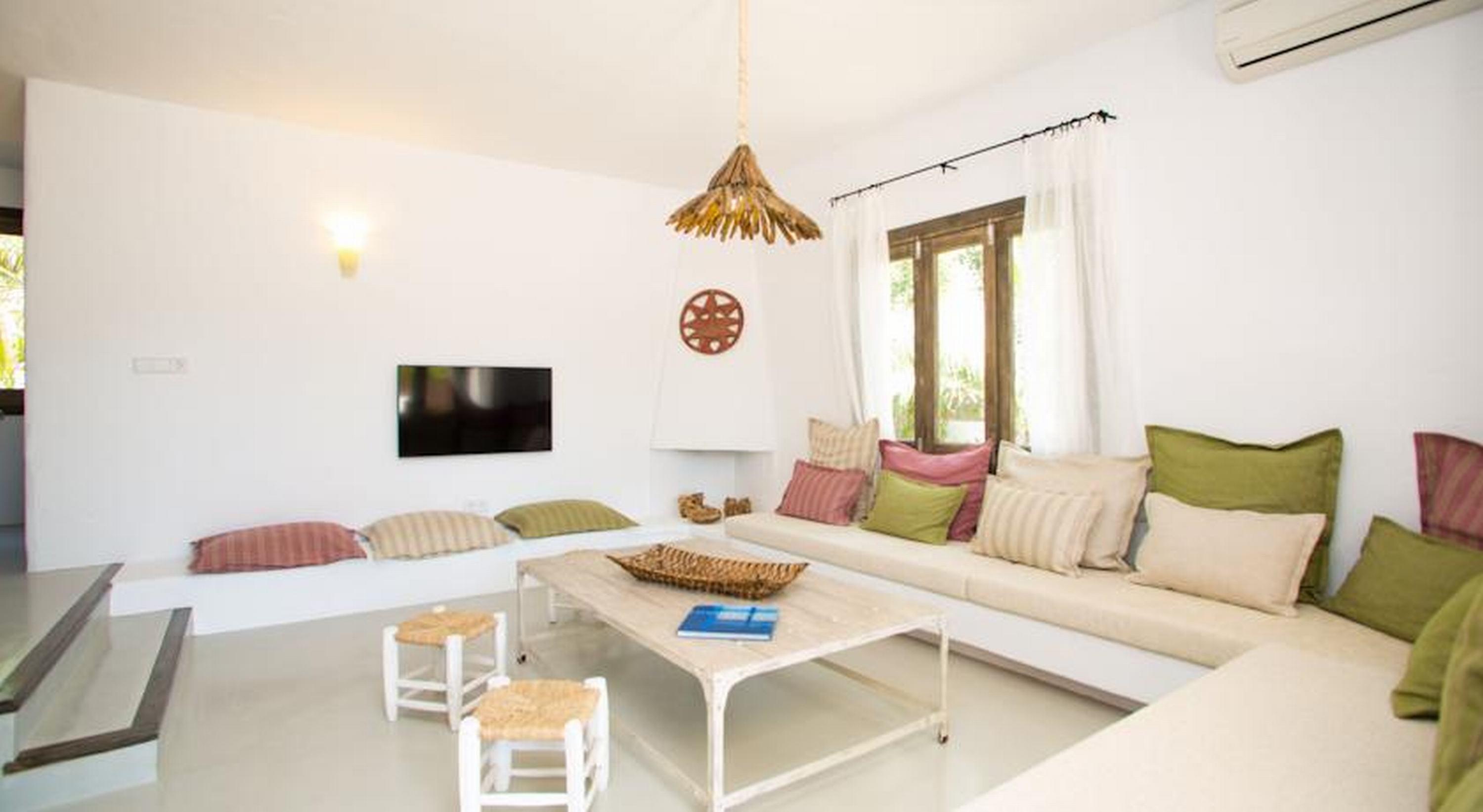 هتل S’Argamassa Villas Santa Eulalia