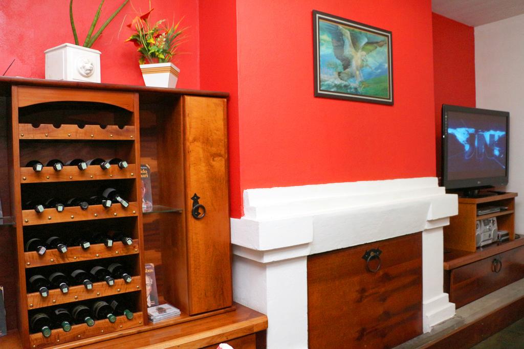 هتل Hotel Pousada Das Aguias Canela