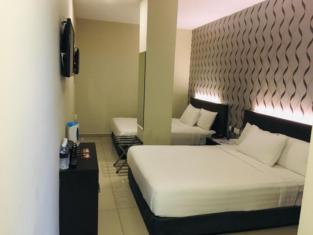 هتل Izumi Hotel Bukit Bintang کوالالامپور