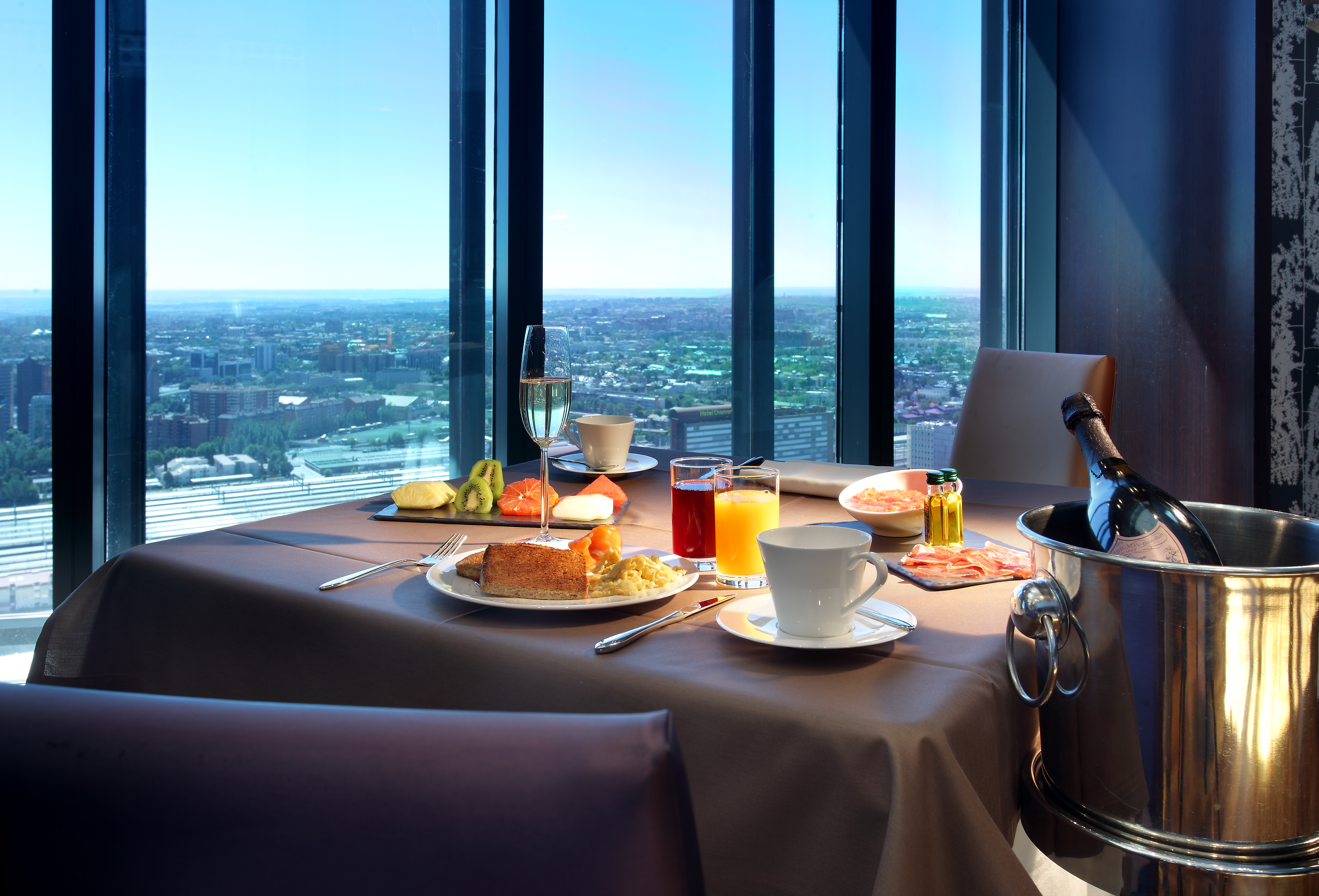 هتل Eurostars Madrid Tower مادرید