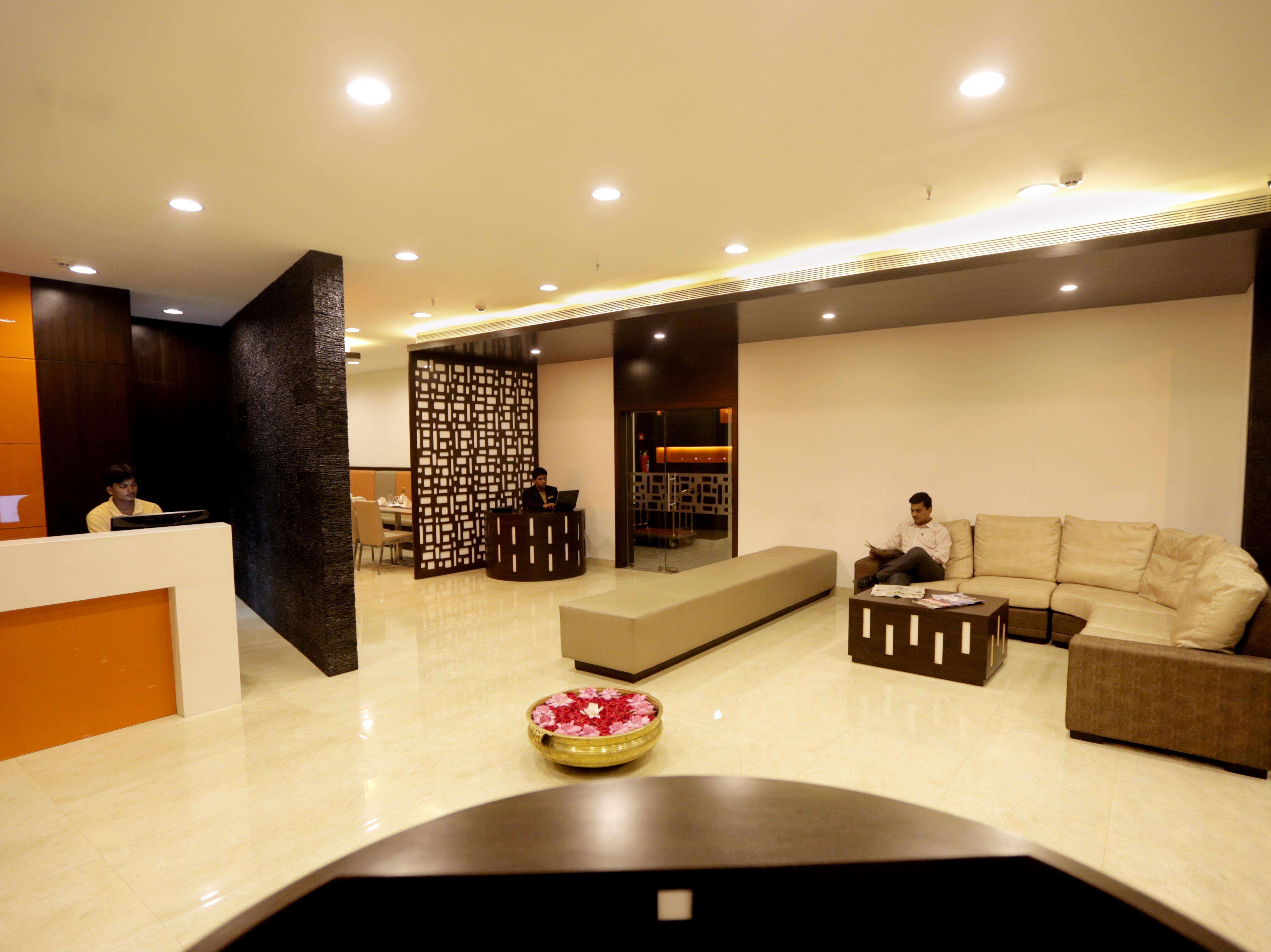 هتل Astoria Hotels Madurai