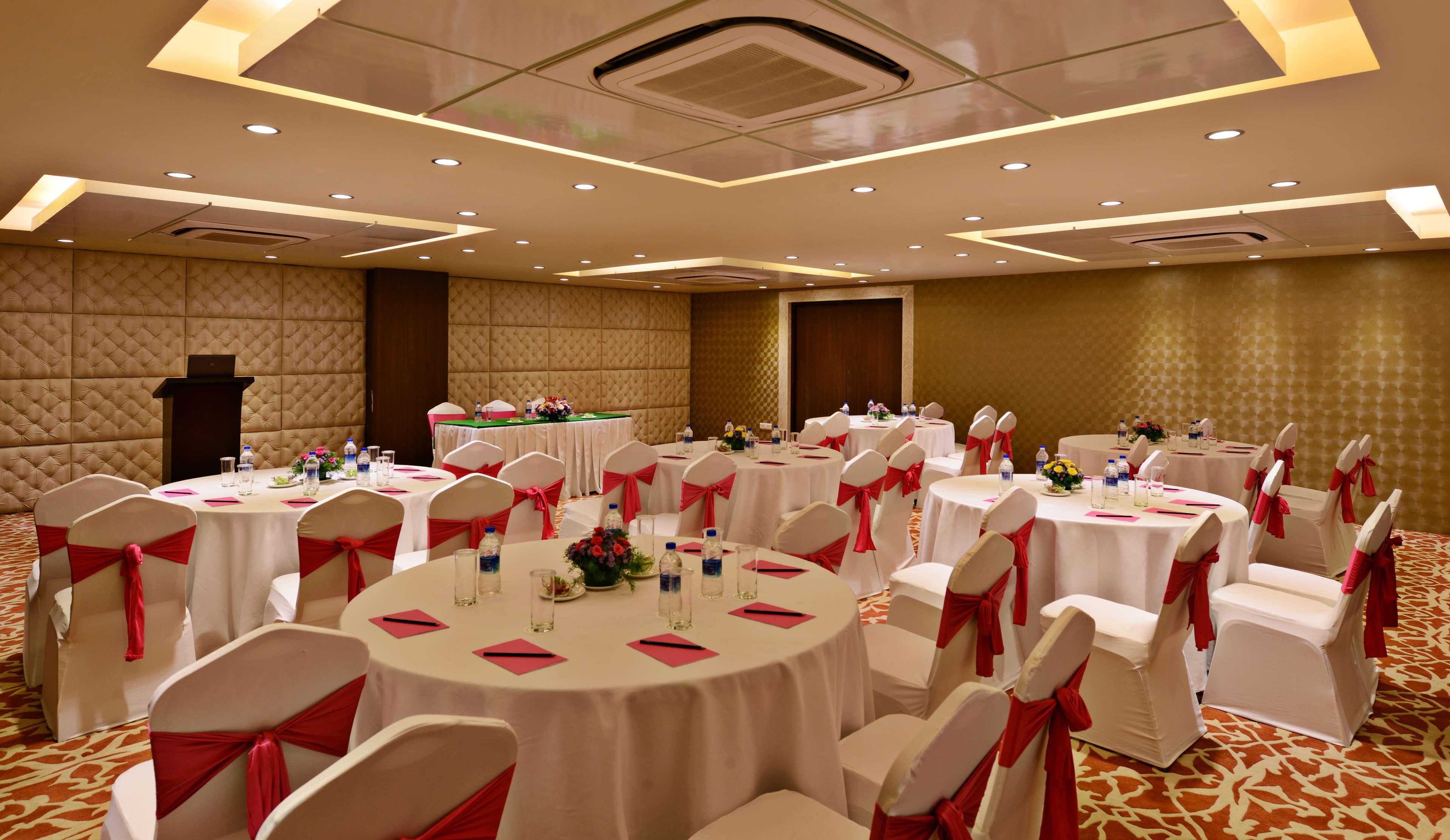 Alibaba https://cdn.alibaba.ir/ostorage/hotel/images/F561F0C/CAE501E9714A0514FAD7EEC99DD67546.jpg