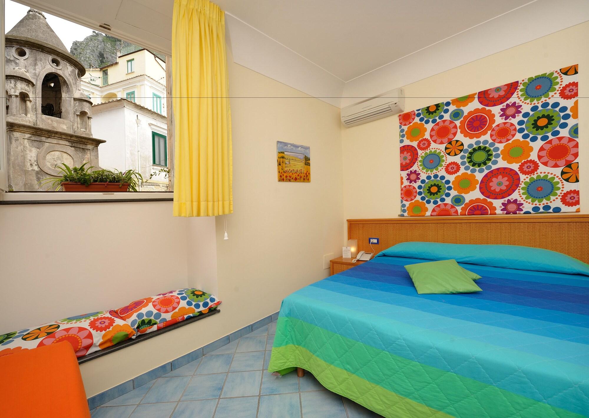 هتل Sharon House آمالفی
