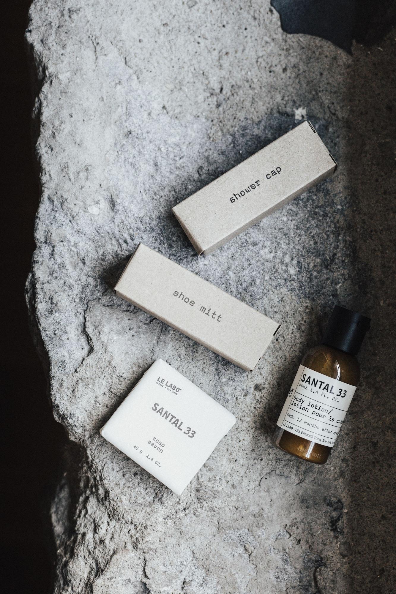 هتل Le Petit مونترال