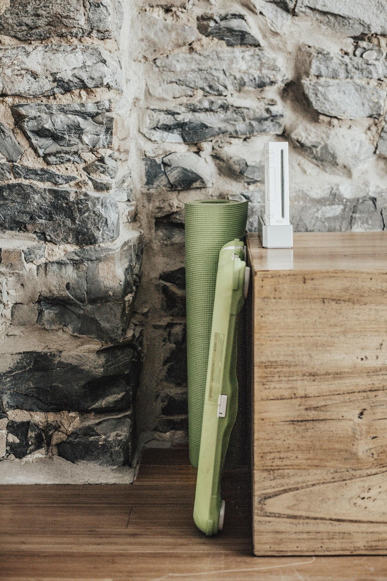 هتل Le Petit مونترال