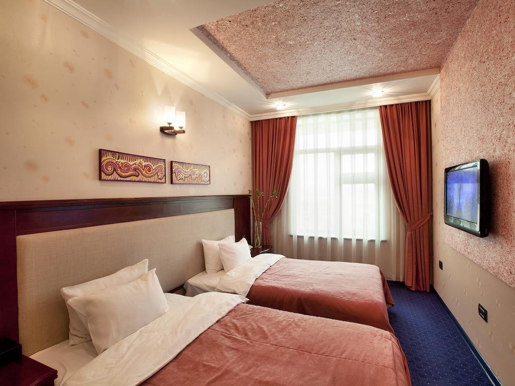 تصاویر Hotel Monolit Plaza