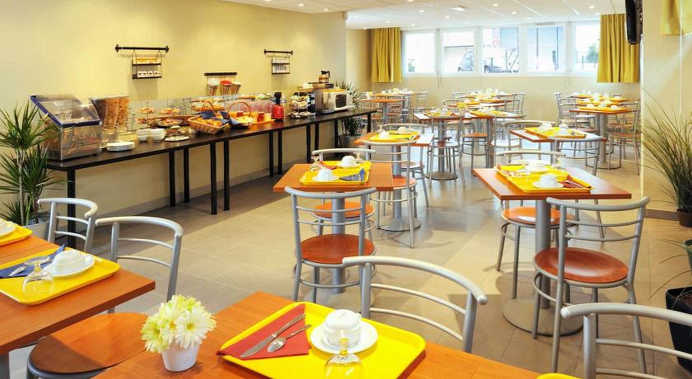 هتل Séjours & Affaires Paris Nanterre Nanterre