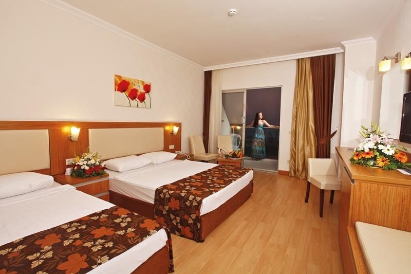 هتل Cenger Beach Resort & Spa Çenger