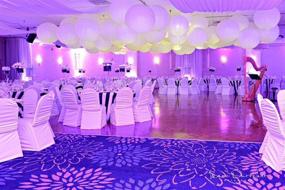 هتل The Senator Hotel & Conference Centre Timmins