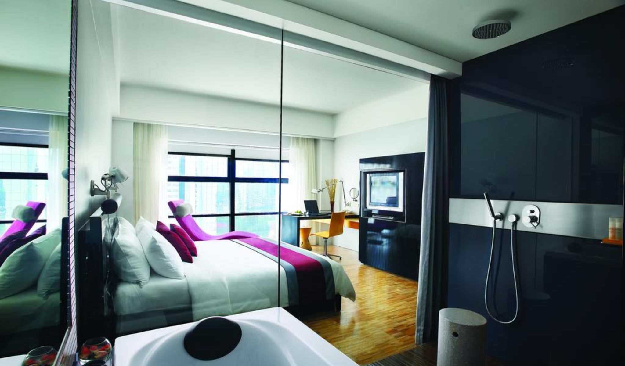 هتل Hotel Maya Kuala Lumpur کوالالامپور