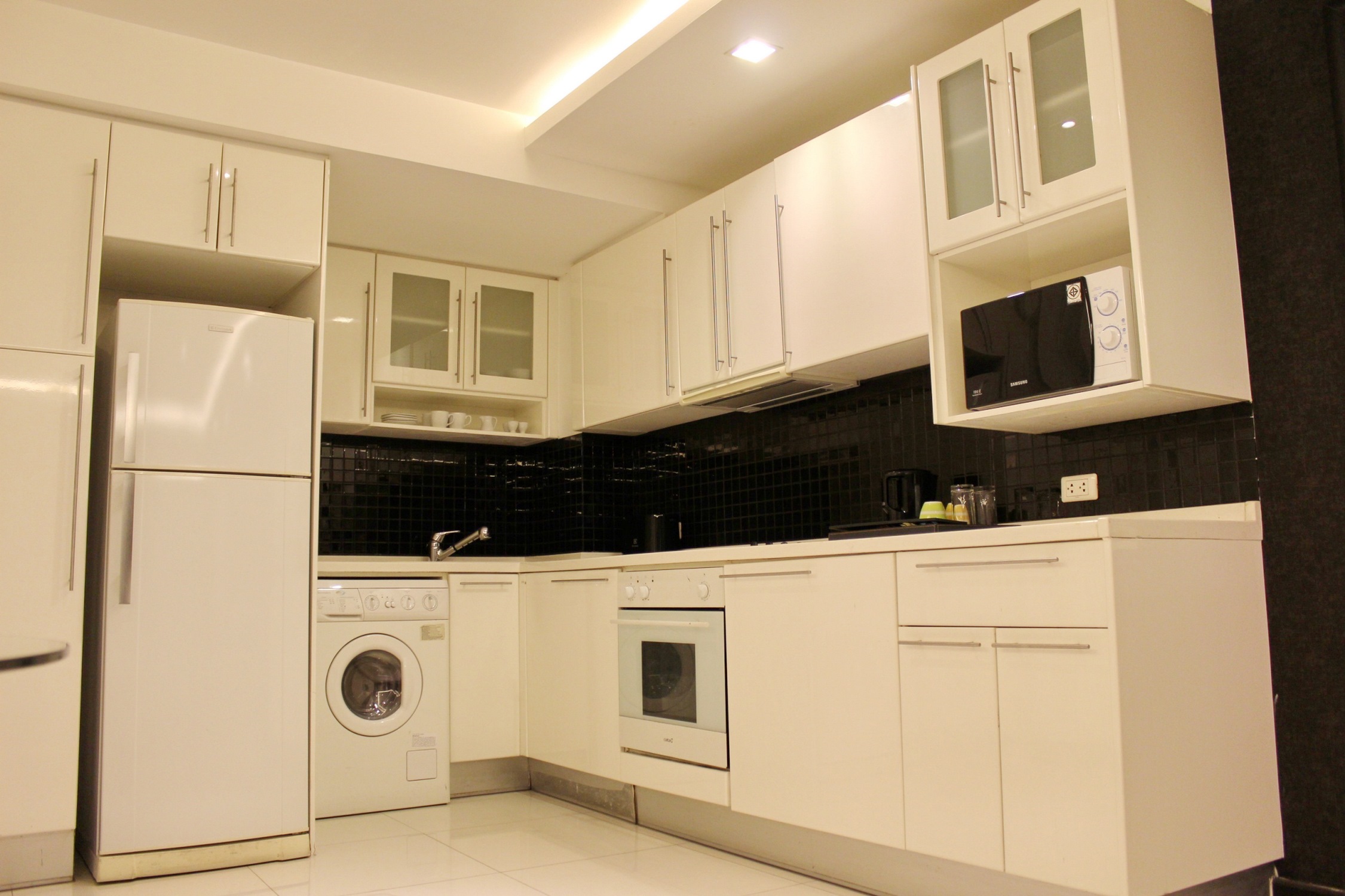 هتل Nova Suites Pattaya Chon Buri