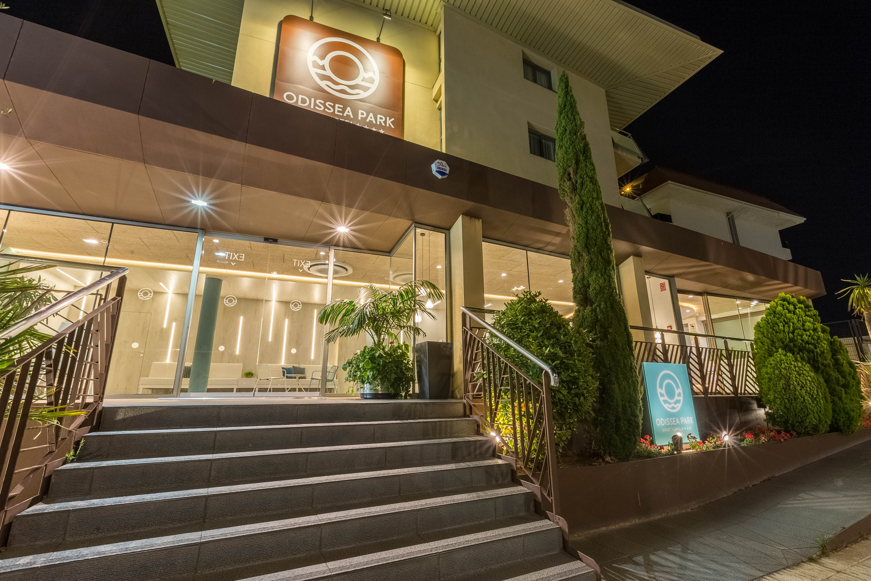 Alibaba https://cdn.alibaba.ir/ostorage/hotel/images/FA4C2A90/DEA4C7DD50623A5149055B07AA94E06E.jpg