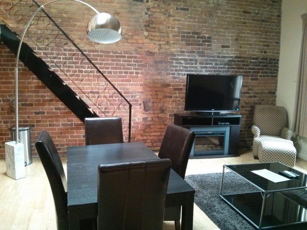 هتل Auberge du Vieux Port مونترال