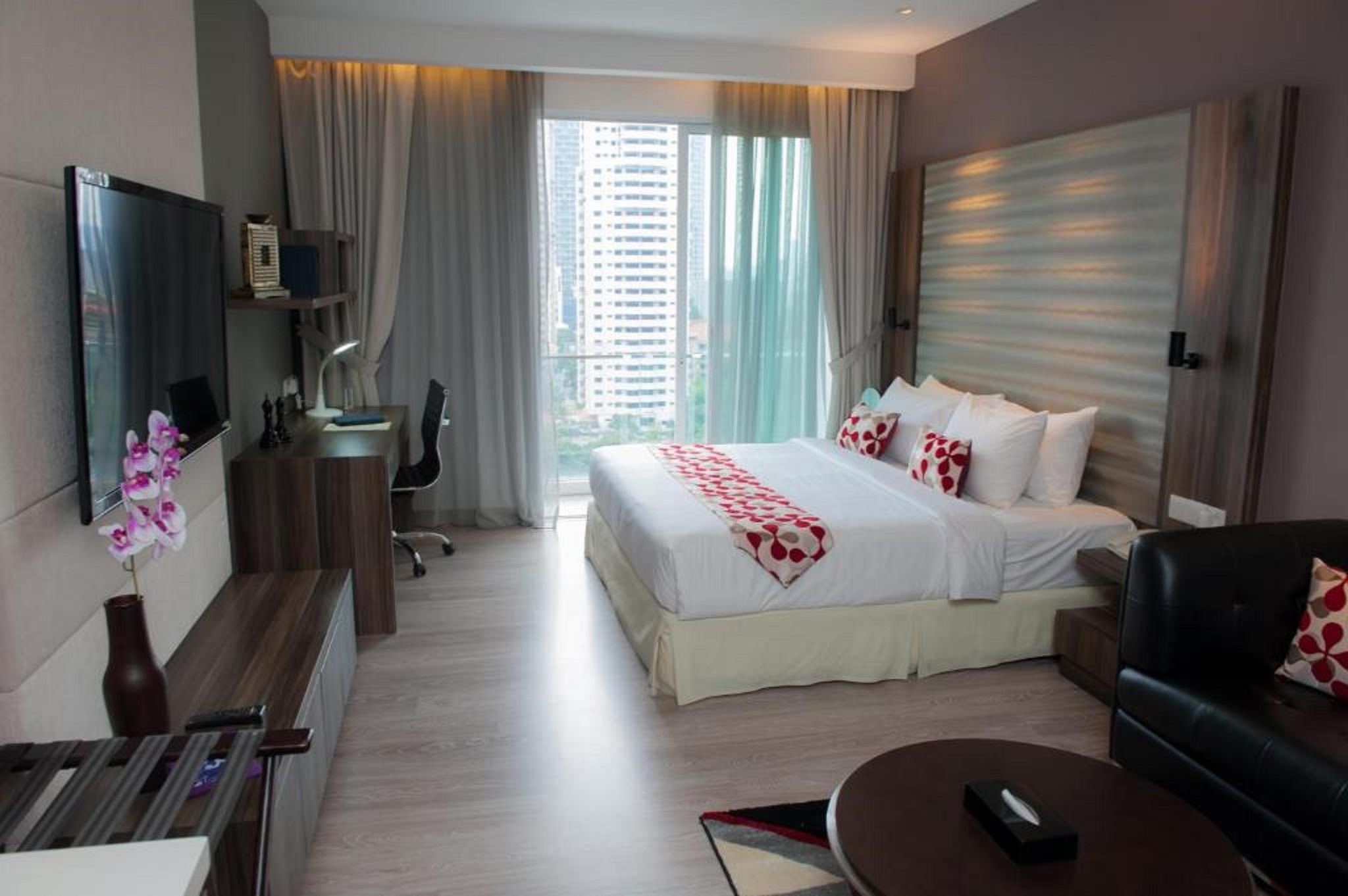 عکس های Hotel Ramada Suites Kuala Lumpur City Centre