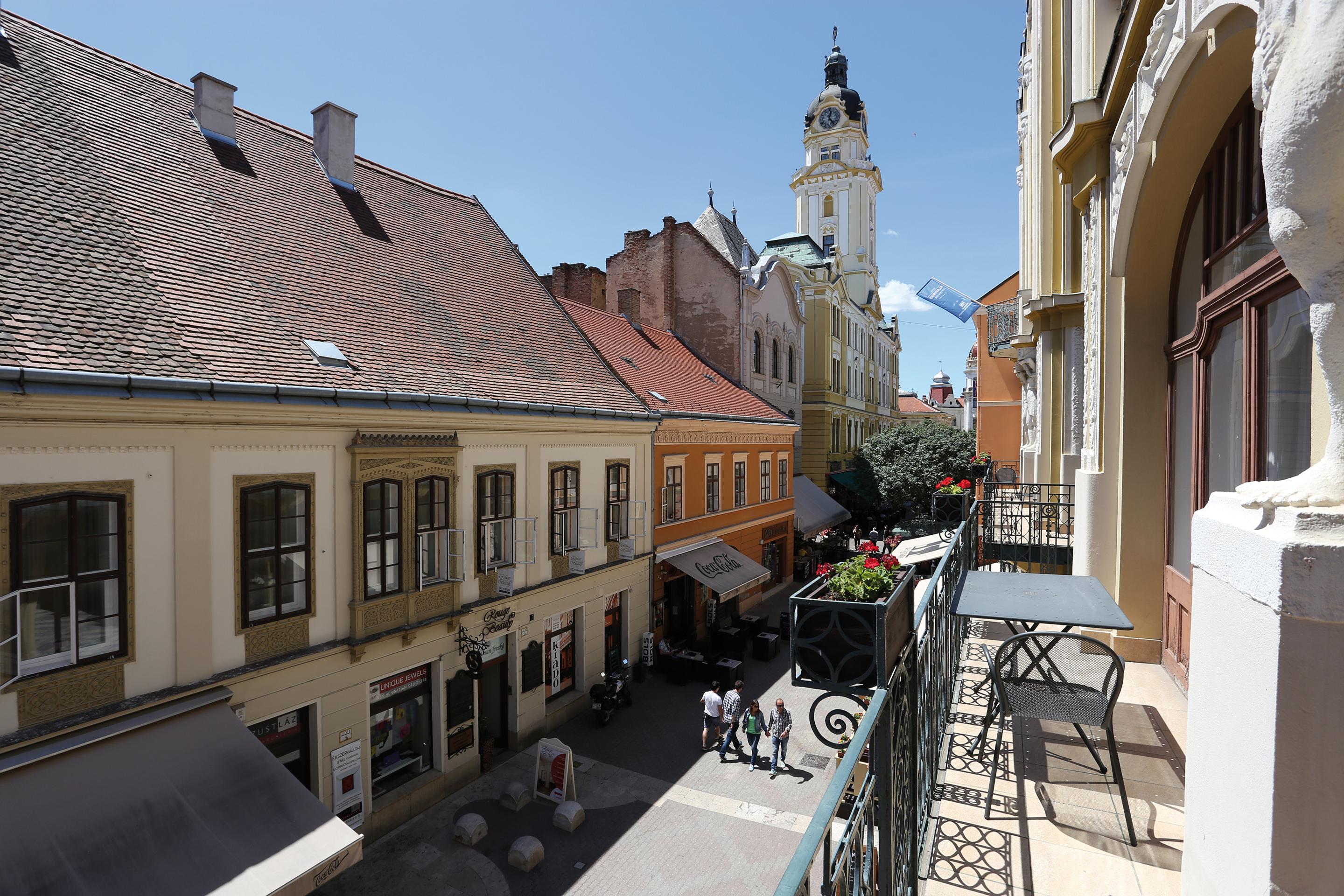 هتل Danubius Hotel Palatinus City Center پچ