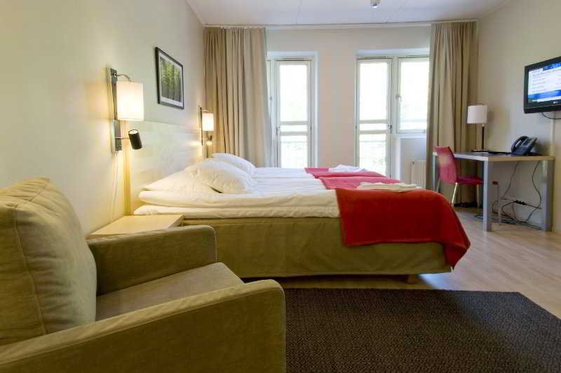 هتل Hellsten Hotel Apartments Espoo اسپو
