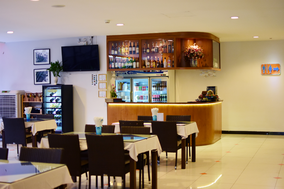 هتل Pattaya Blue Sky Hotel Chon Buri