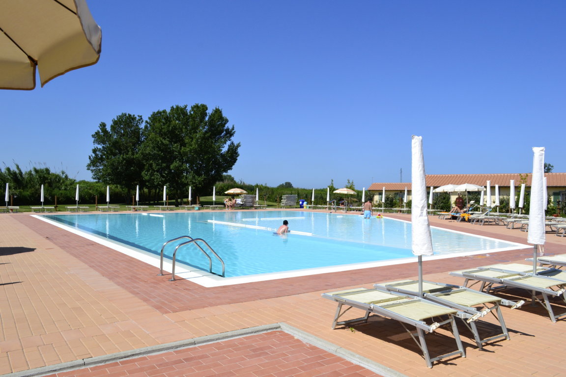 هتل Eden Park Resort San Giuliano