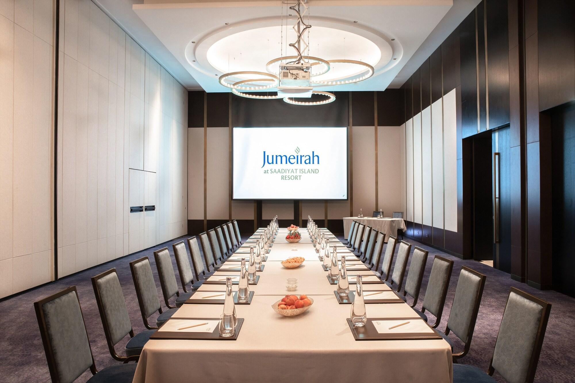 هتل Jumeirah at Saadiyat Island Resort ابوظبی