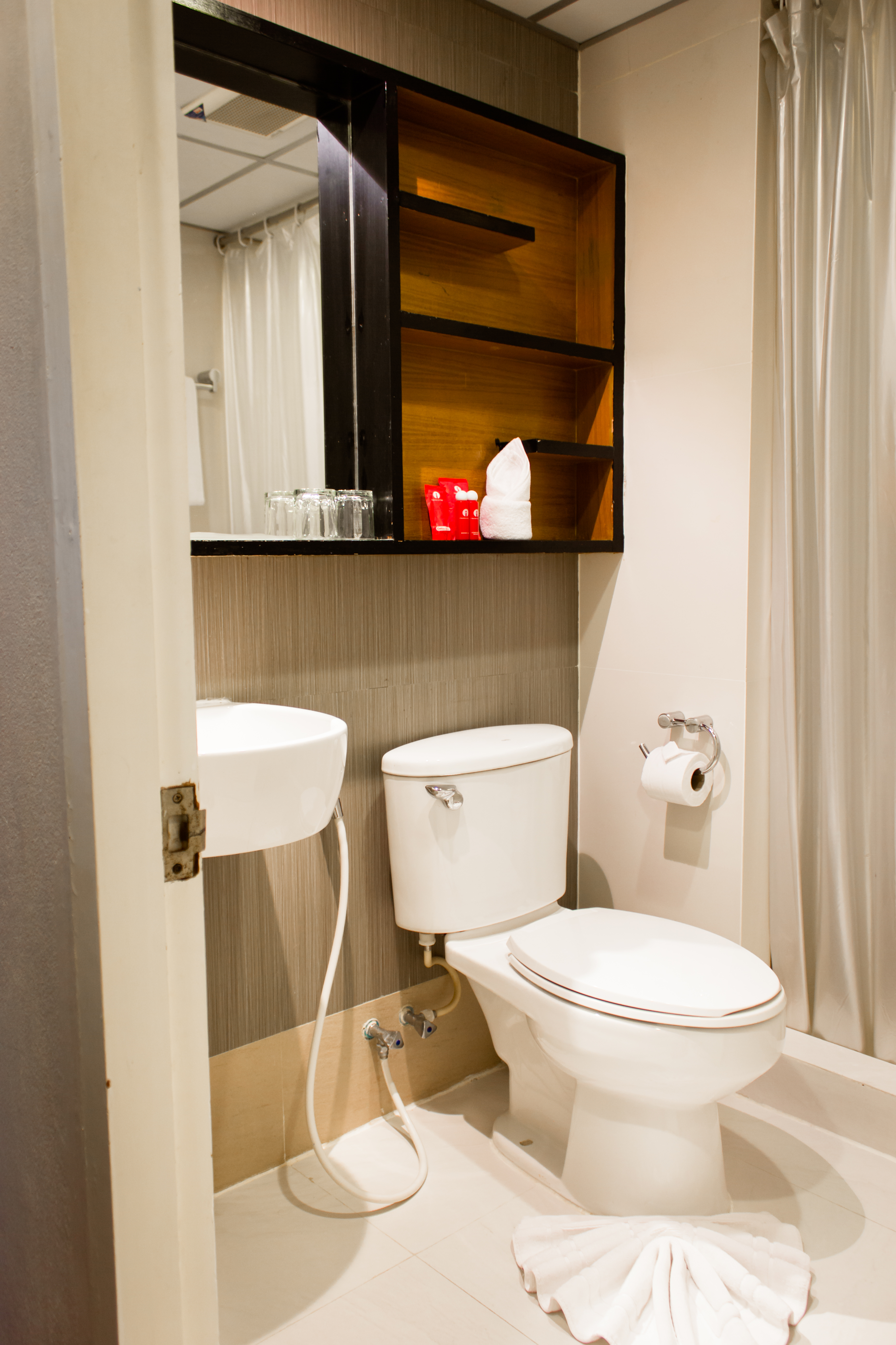 هتل I Residence Hotel Sathorn بانگکوک