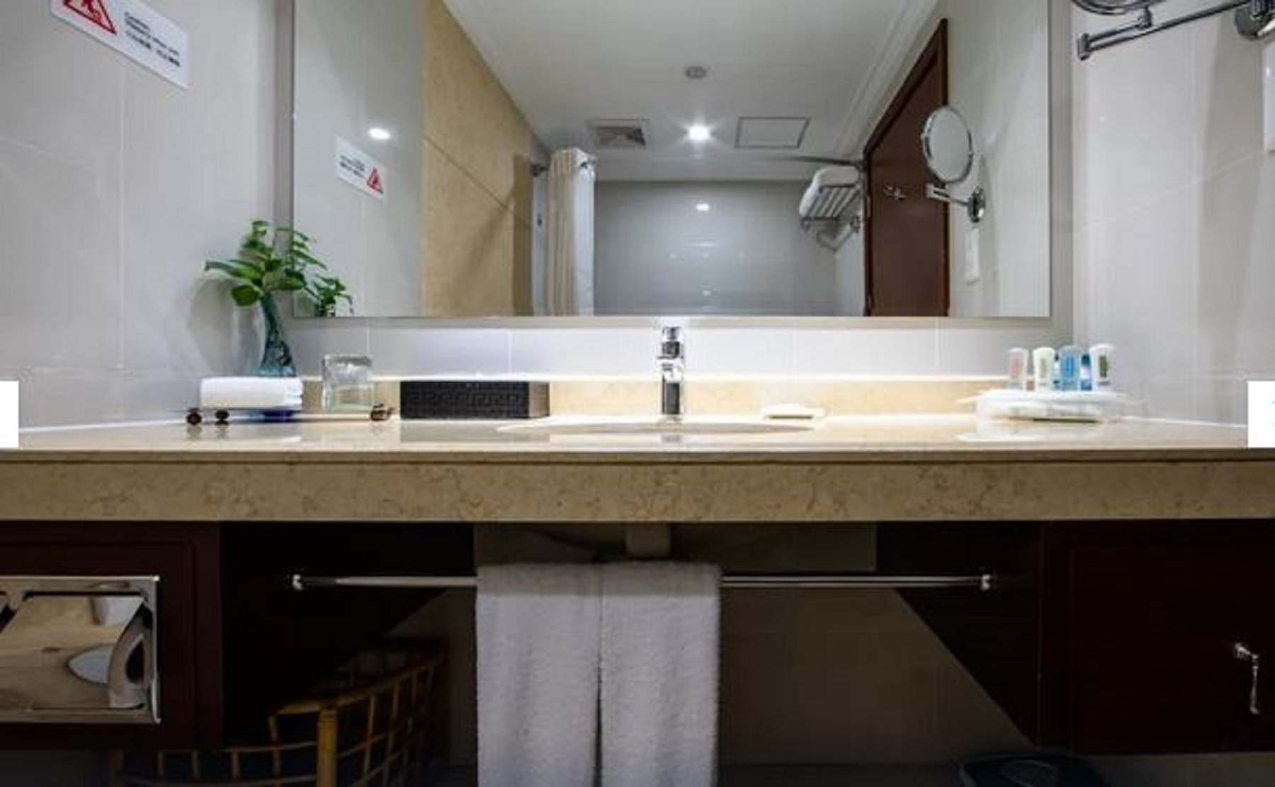 هتل Holiday Inn Temple Of Heaven پکن