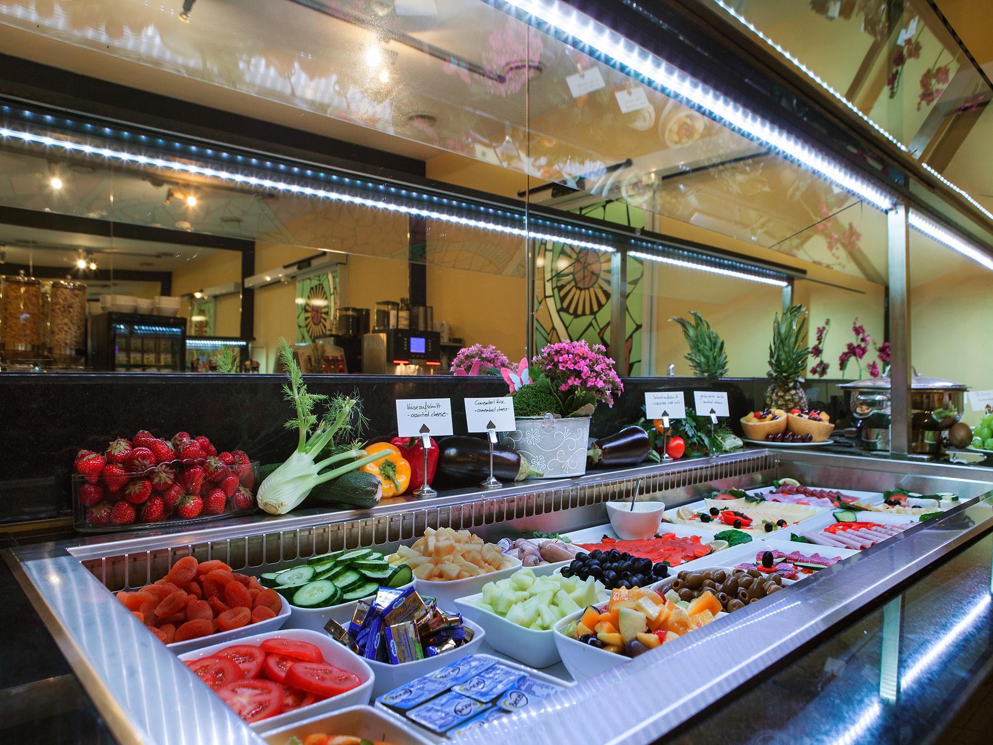 هتل Grand Hotel Downtown فرانکفورت