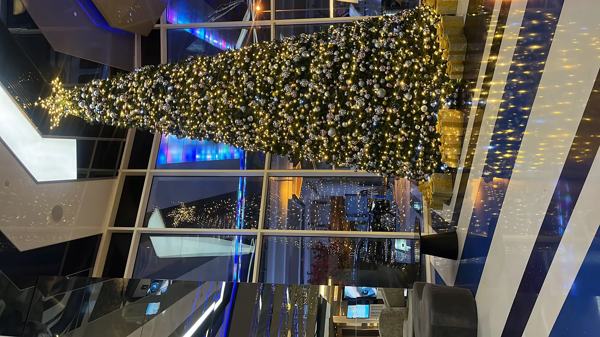 Alibaba https://cdn.alibaba.ir/ostorage/review-radar/A7CBF8F3-9F2F-4EA4-92E5-1D280084E175-3e2adf3d7c4c424694ff9627cdd07f3e.webp