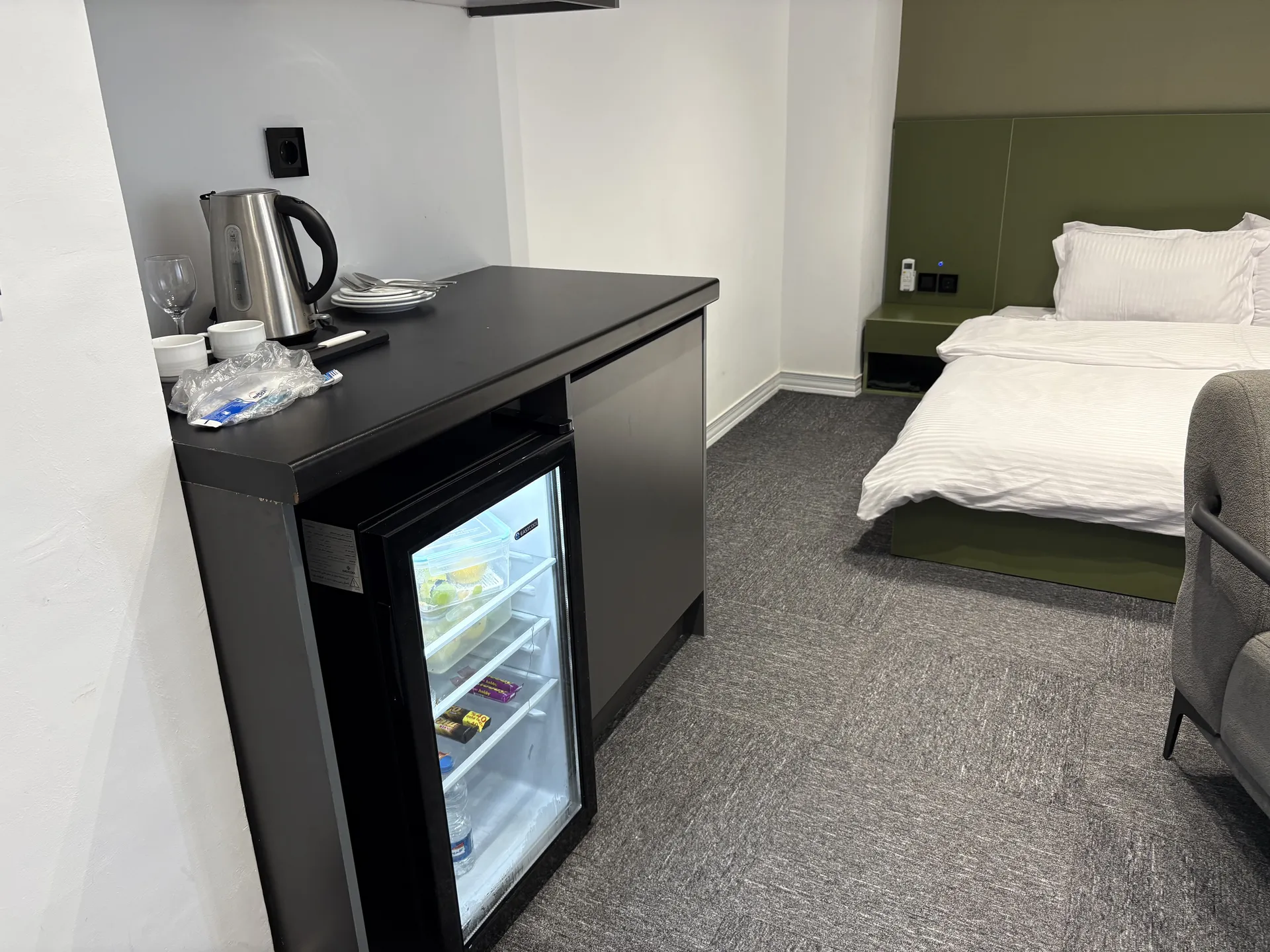 Alibaba https://cdn.alibaba.ir/ostorage/review-radar/IMG_1728-2571792b9a3549dab669d763c07fb140.webp