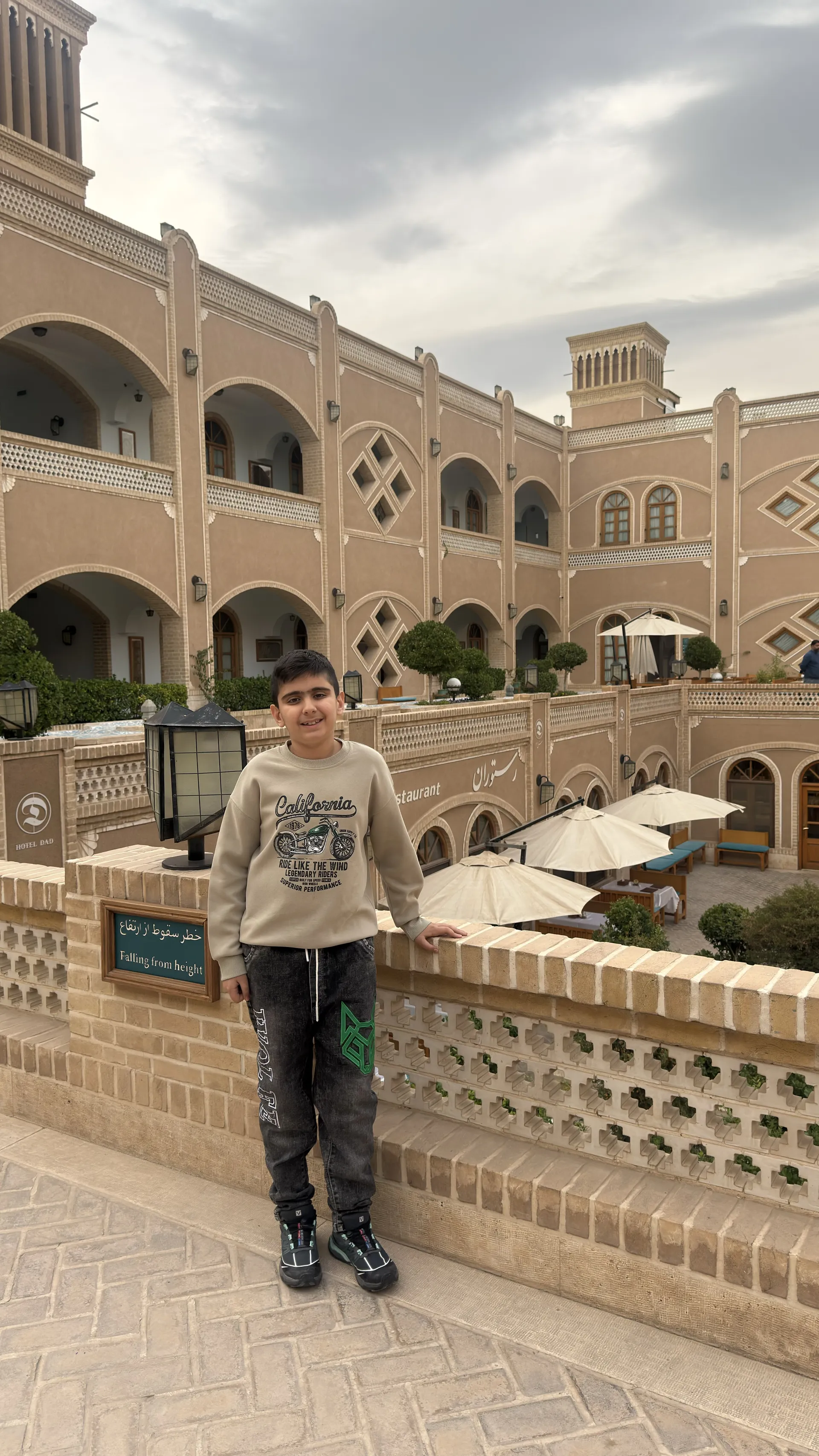 Alibaba https://cdn.alibaba.ir/ostorage/review-radar/IMG_8250-613d09b1baaa4c51b0283379a24b806c.webp